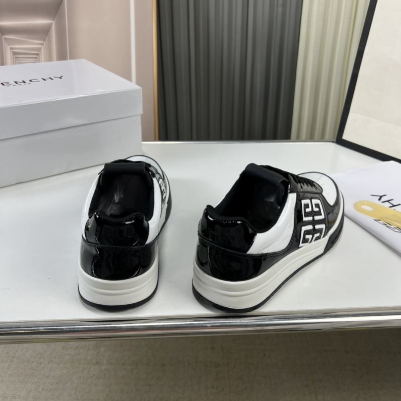 Givenchy Sneakers